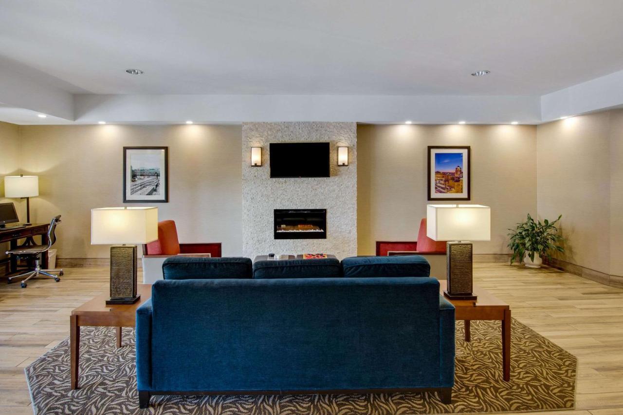 Comfort Inn Airport Роанок Экстерьер фото