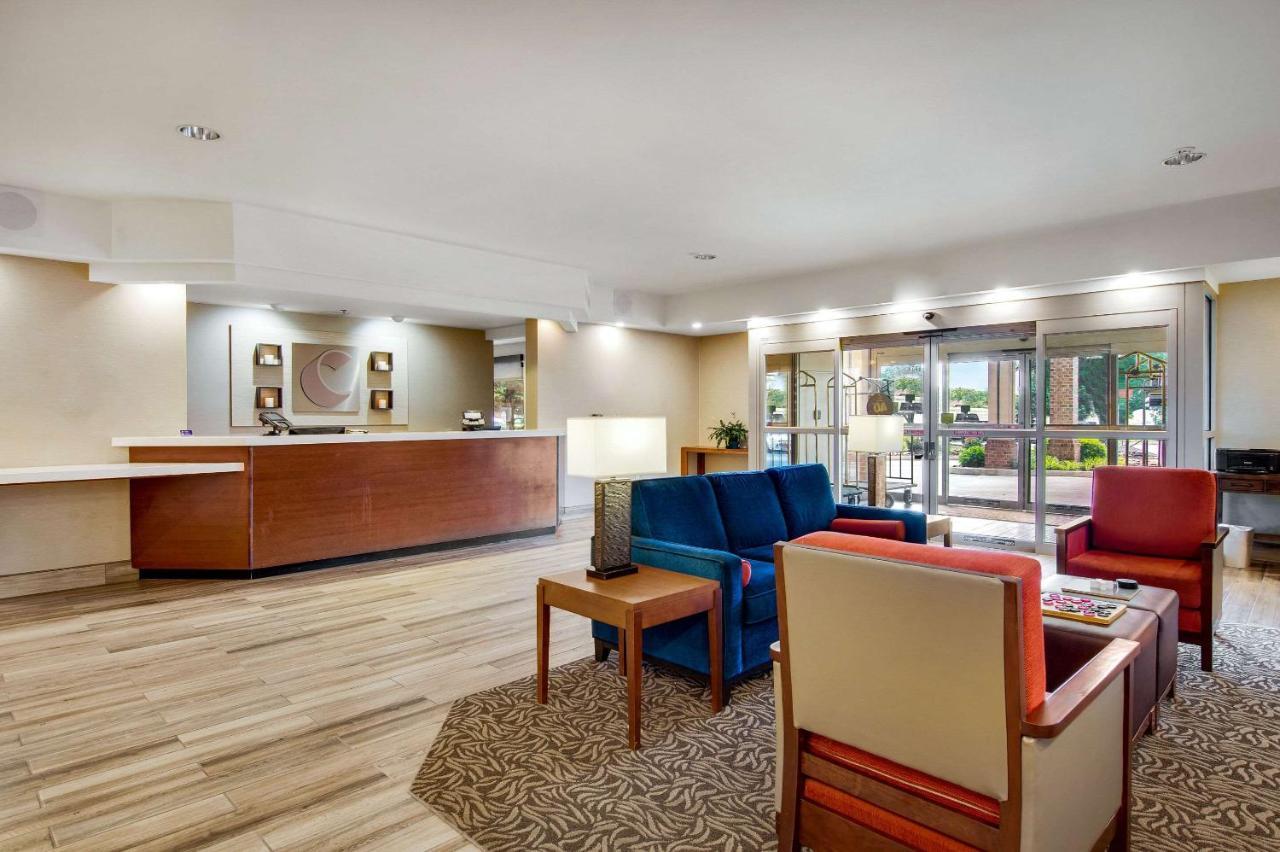 Comfort Inn Airport Роанок Экстерьер фото
