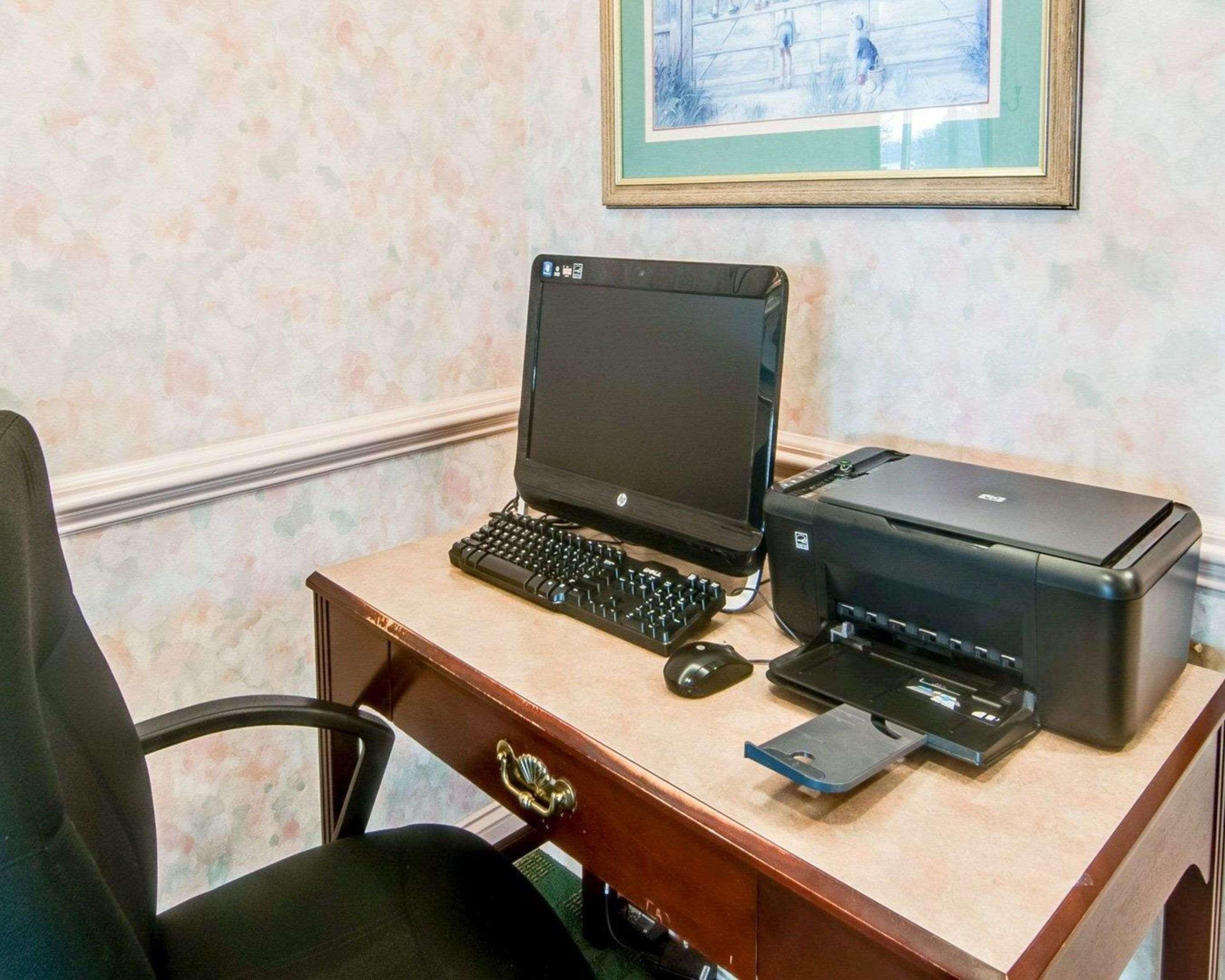Comfort Inn Airport Роанок Экстерьер фото