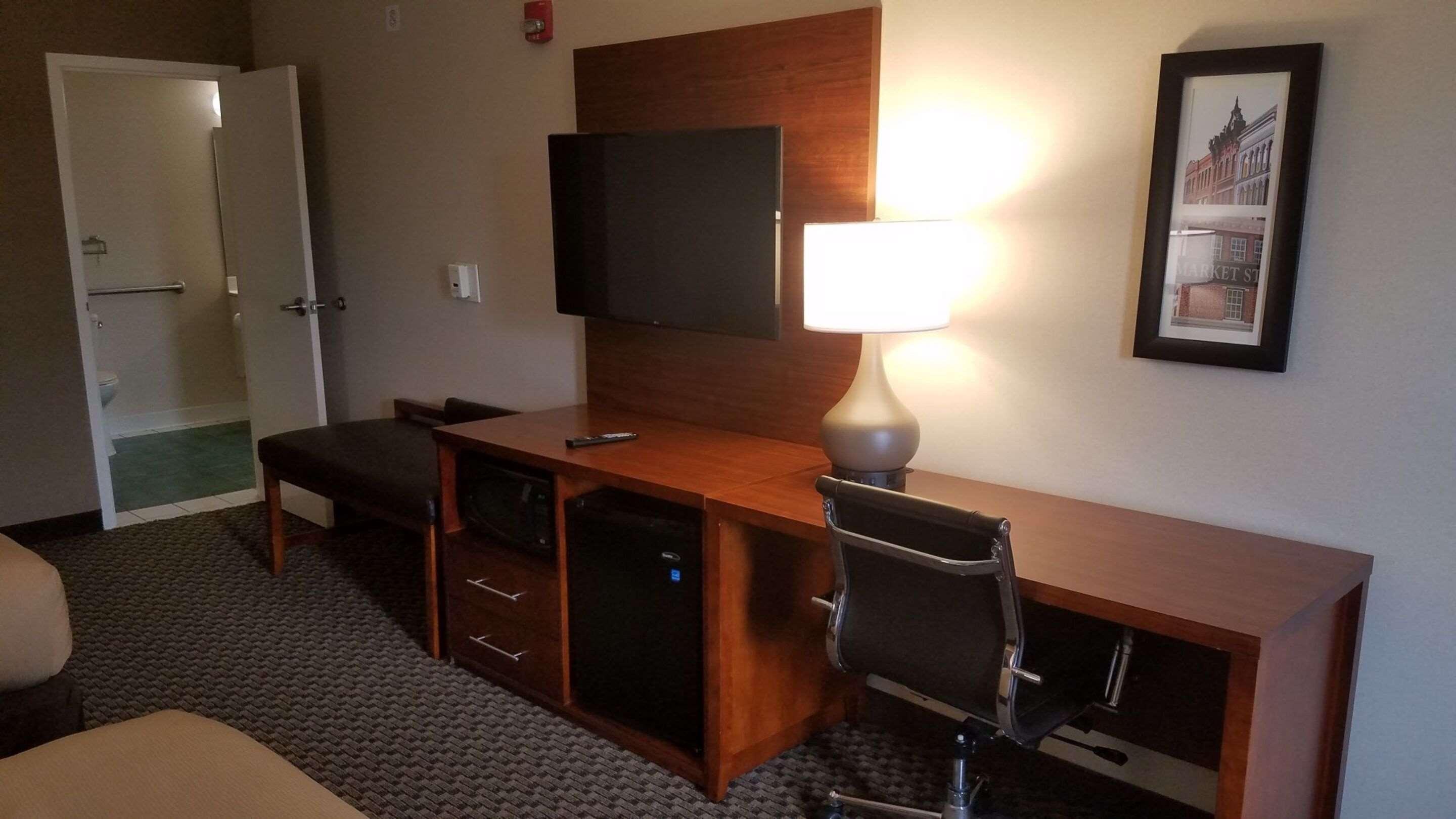 Comfort Inn Airport Роанок Экстерьер фото