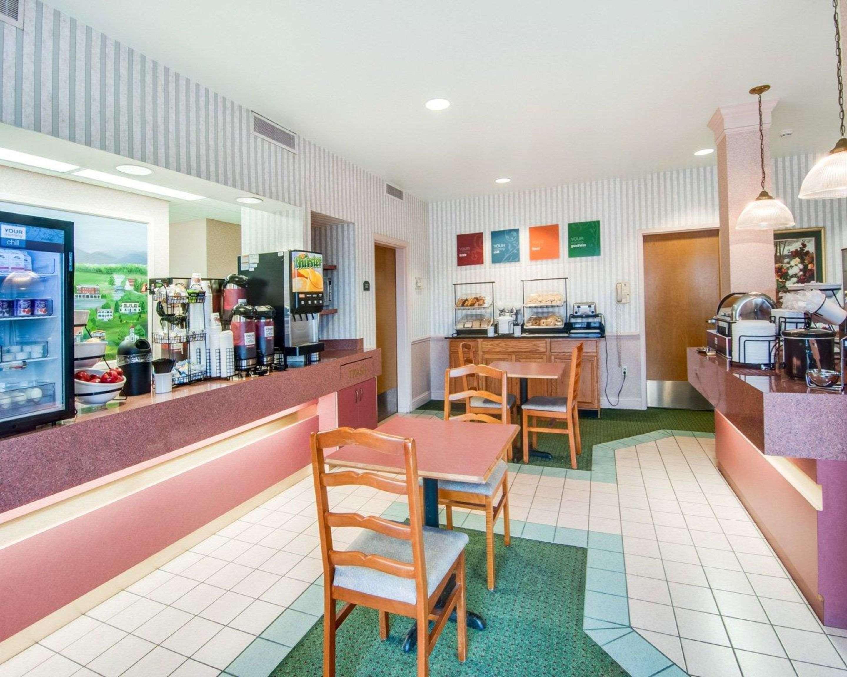 Comfort Inn Airport Роанок Экстерьер фото