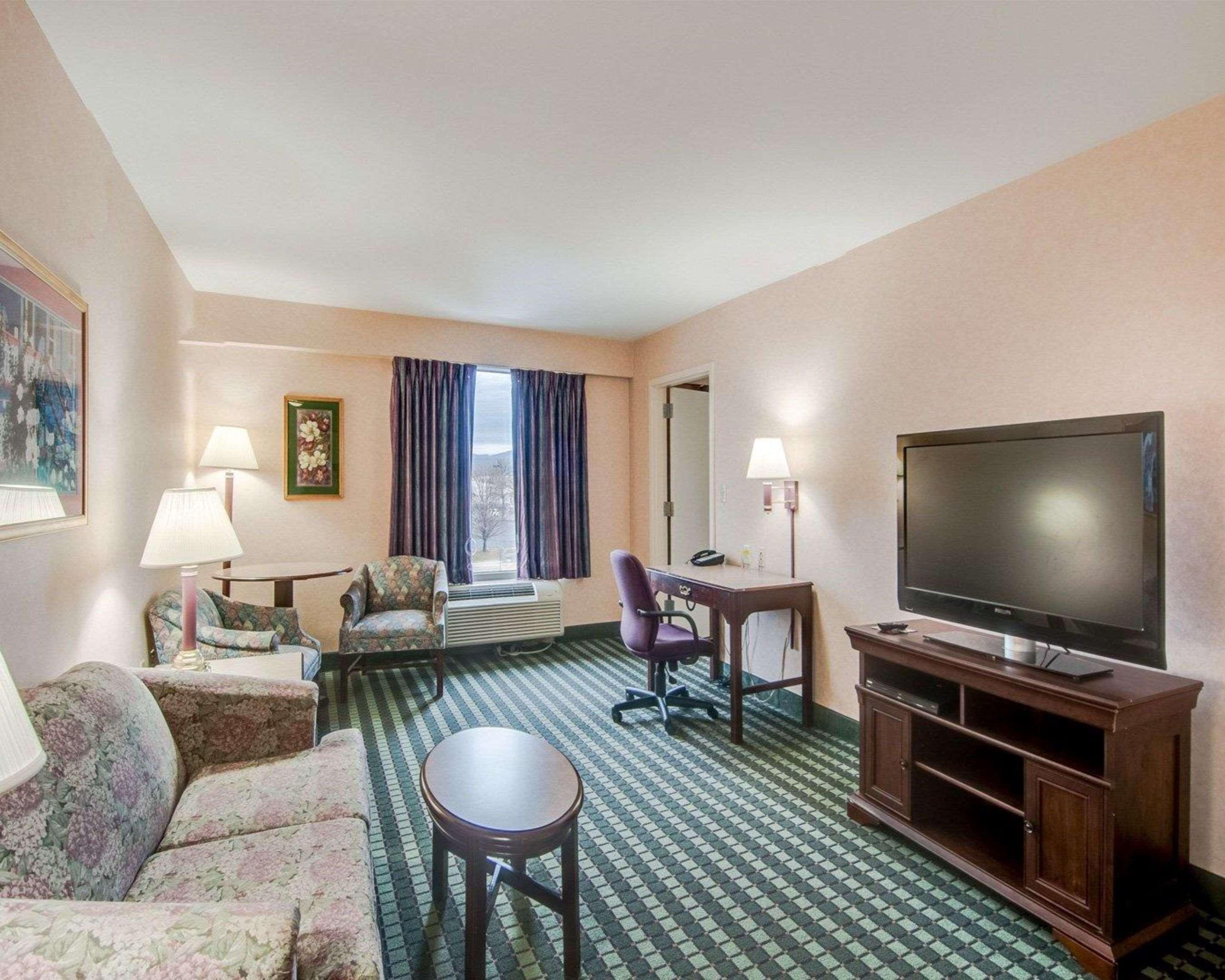 Comfort Inn Airport Роанок Экстерьер фото