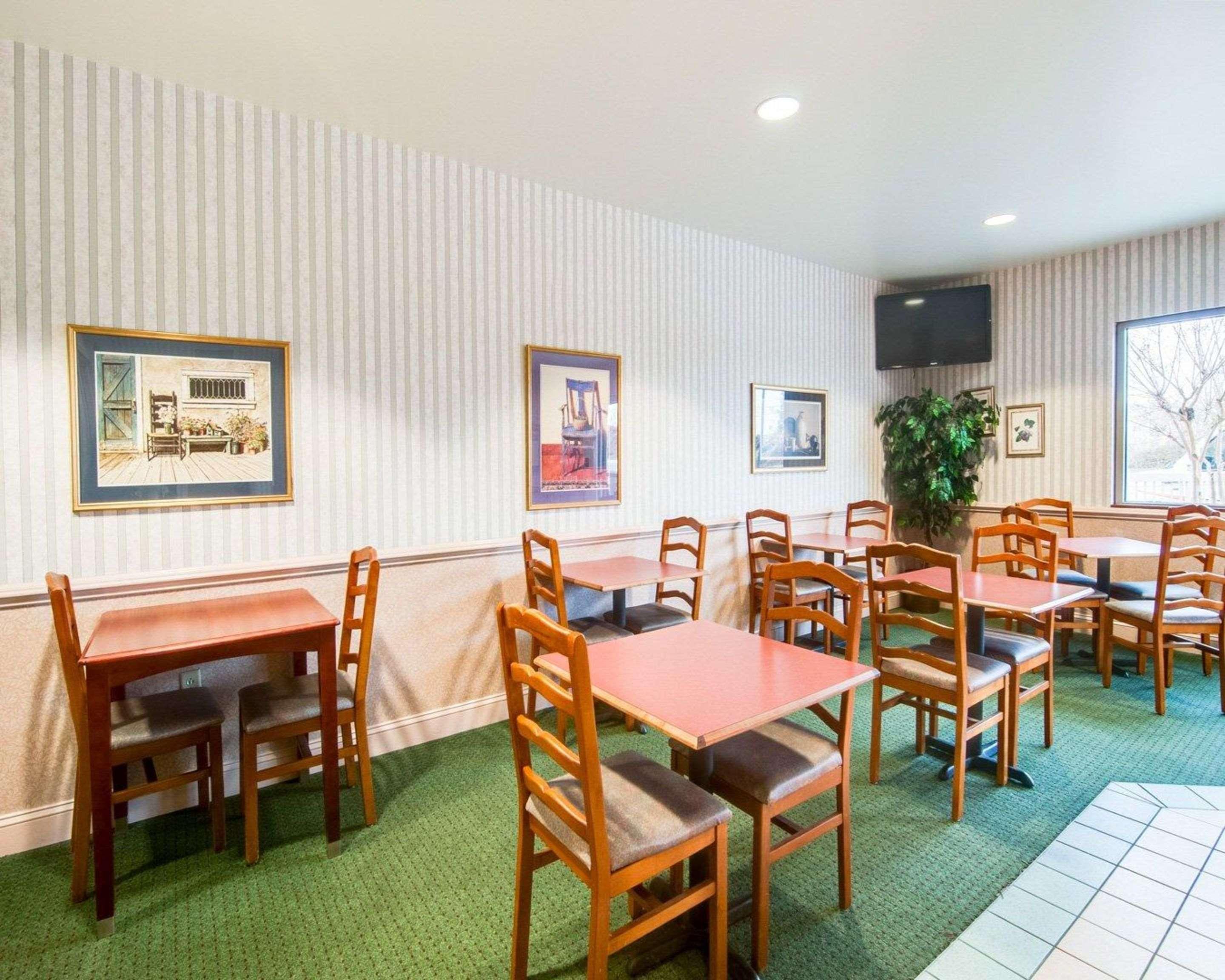 Comfort Inn Airport Роанок Экстерьер фото